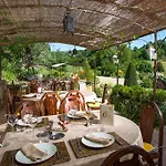 La Campagne St Lazare - Restaurant D'hotes Piscine & Spa 招待所