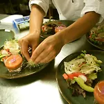 La Campagne St Lazare - Restaurant D'hotes Piscine & Spa 3* 福卡尔基耶
