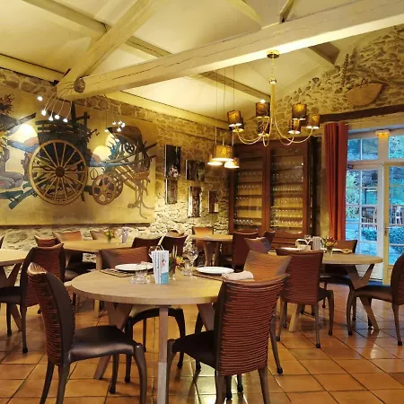 La Campagne St Lazare - Restaurant D'hotes Piscine & Spa Гостевой дом Форкалькье
