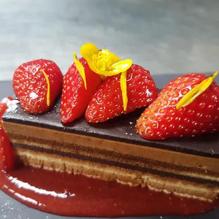 La Campagne St Lazare - Restaurant D'hotes Piscine &