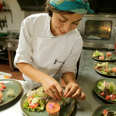 La Campagne St Lazare - Restaurant D'hotes Piscine & Spa 3*