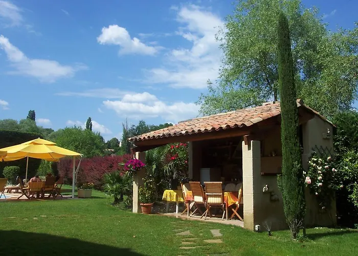 Guest house La Campagne St Lazare - Restaurant D'hotes Piscine & Spa 3*