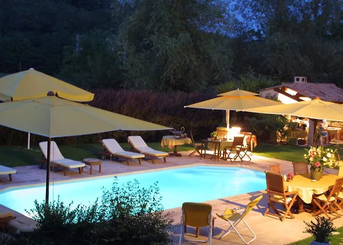Guest house La Campagne St Lazare - Restaurant D'hotes Piscine & Spa Forcalquier