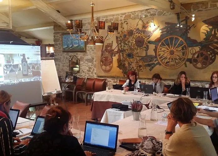 La Campagne St Lazare - Restaurant D'hotes Piscine & Spa Guest house 3*