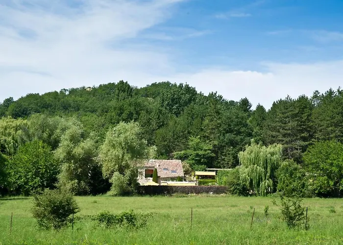 La Campagne St Lazare - Restaurant D'hotes Piscine & Spa 3*