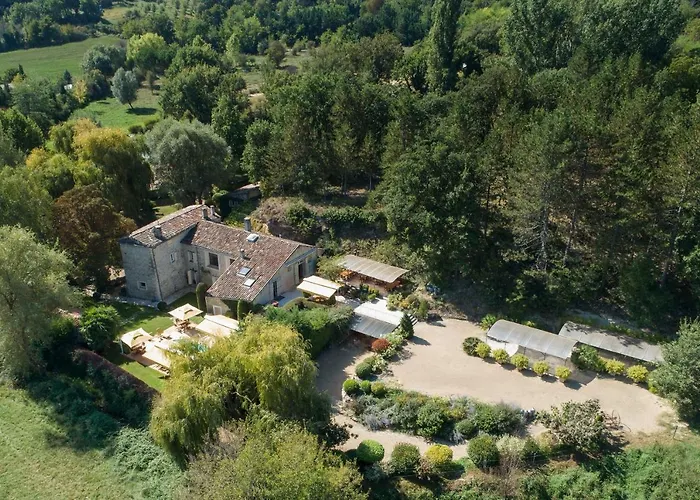 La Campagne St Lazare - Restaurant D'hotes Piscine & Spa 3*